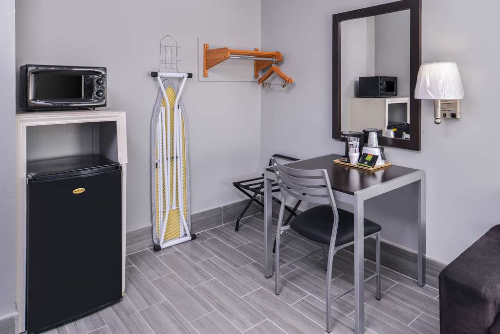 Express Inn Weslaco/Mercedes Room photo